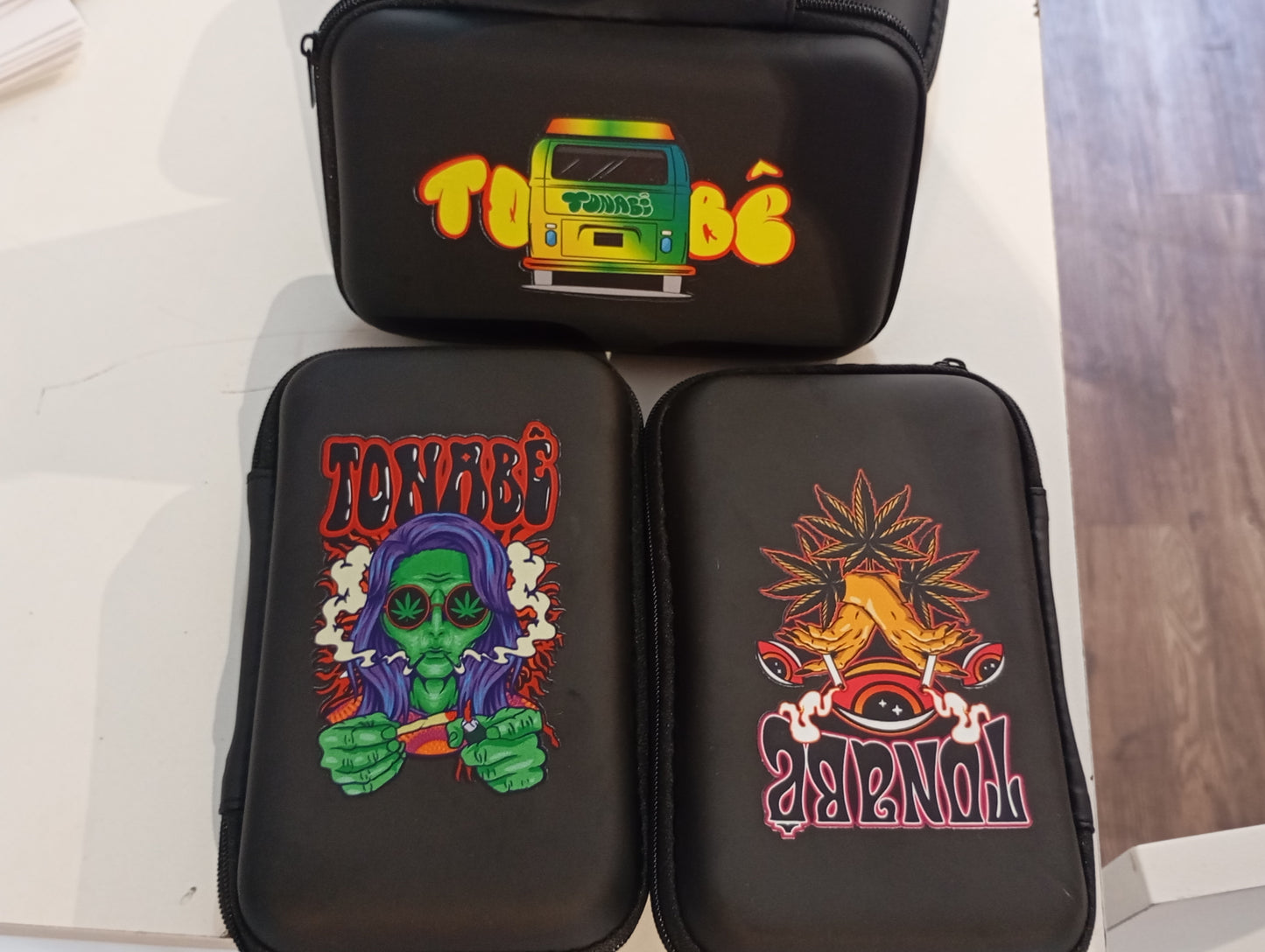 Kit Case Tonabê: Tesoura + Cuia + Isqueiro + seda + Piteira de Vidro